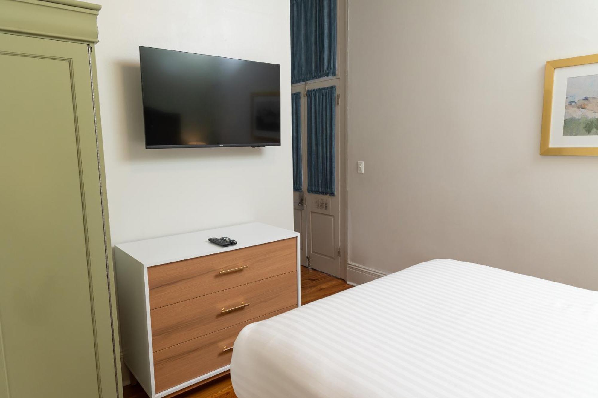 Inn On St. Peter, A French Quarter Guest Houses Property Новий Орлеан Екстер'єр фото