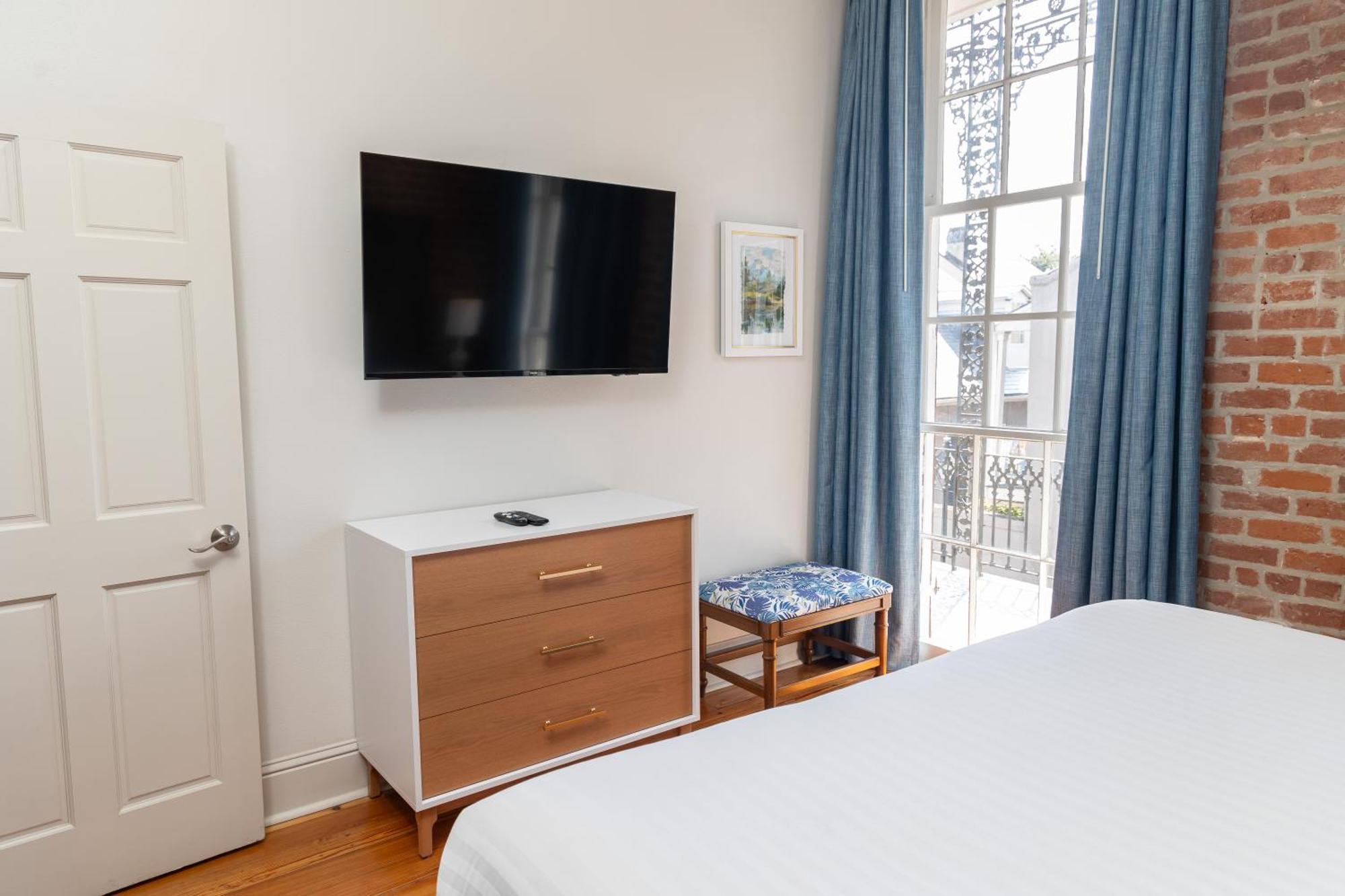 Inn On St. Peter, A French Quarter Guest Houses Property Новий Орлеан Екстер'єр фото